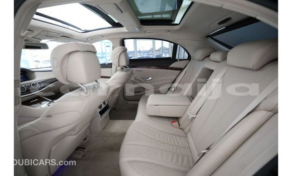 Buy Import Mercedes‒Benz 1117 Black Truck in Import - Dubai in Abia State Buy Import Mercedes‒Benz 1117 Black Truck in Import - Dubai in Abia State