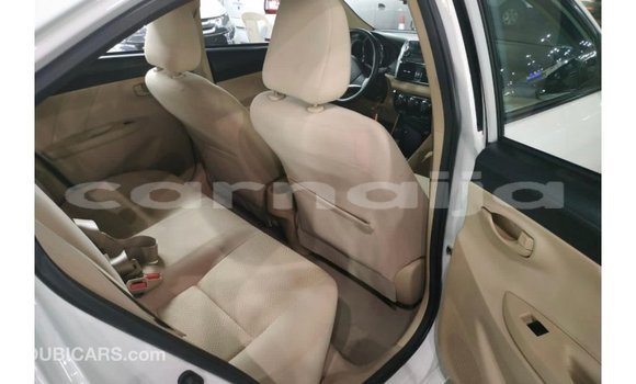 Buy Import Toyota Yaris White Car in Import - Dubai in Abia State Buy Import Toyota Yaris White Car in Import - Dubai in Abia State