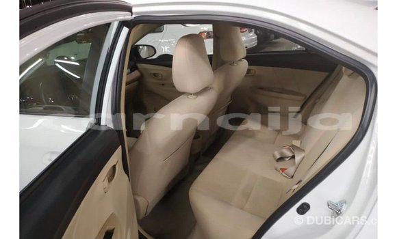 Buy Import Toyota Yaris White Car in Import - Dubai in Abia State Buy Import Toyota Yaris White Car in Import - Dubai in Abia State