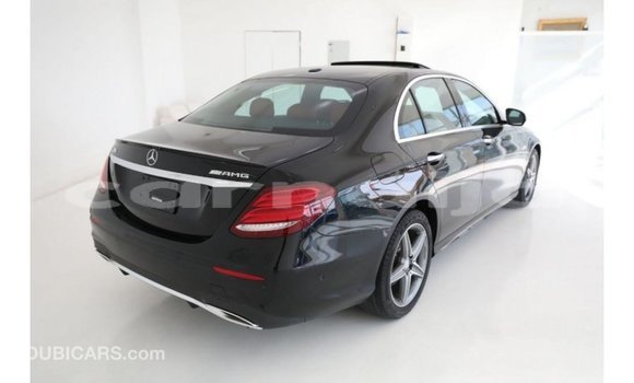 Buy Import Mercedes‒Benz 1117 Black Truck in Import - Dubai in Abia State Buy Import Mercedes‒Benz 1117 Black Truck in Import - Dubai in Abia State