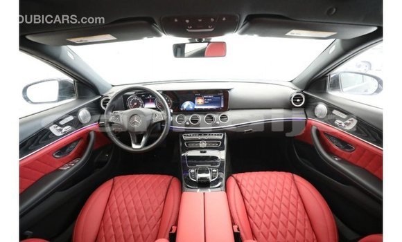 Buy Import Mercedes‒Benz 1117 Black Truck in Import - Dubai in Abia State Buy Import Mercedes‒Benz 1117 Black Truck in Import - Dubai in Abia State