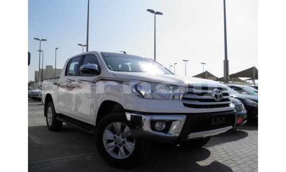 Buy Import Toyota Hilux White Car in Import - Dubai in Abia State Buy Import Toyota Hilux White Car in Import - Dubai in Abia State