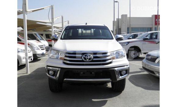 Buy Import Toyota Hilux White Car in Import - Dubai in Abia State Buy Import Toyota Hilux White Car in Import - Dubai in Abia State