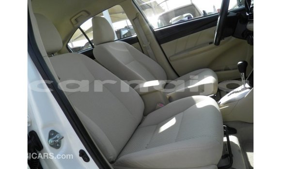 Buy Import Toyota Yaris White Car in Import - Dubai in Abia State Buy Import Toyota Yaris White Car in Import - Dubai in Abia State