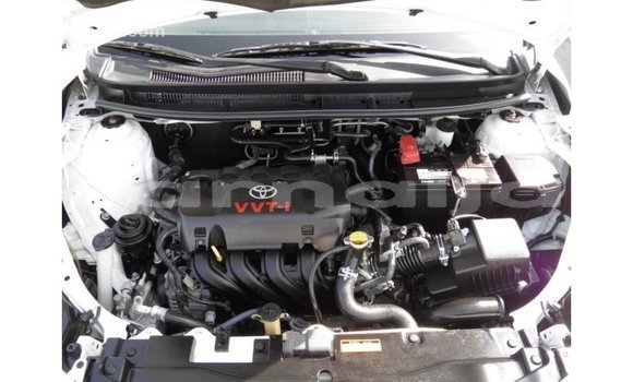 Buy Import Toyota Yaris White Car in Import - Dubai in Abia State Buy Import Toyota Yaris White Car in Import - Dubai in Abia State