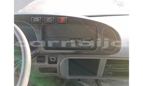 Acheter Import Voiture Toyota Coaster Blanc à Import - Dubai, État d'Abia Acheter Import Voiture Toyota Coaster Blanc à Import - Dubai, État d'Abia