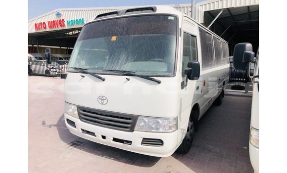 Buy Import Toyota Coaster White Car in Import - Dubai in Abia State Buy Import Toyota Coaster White Car in Import - Dubai in Abia State