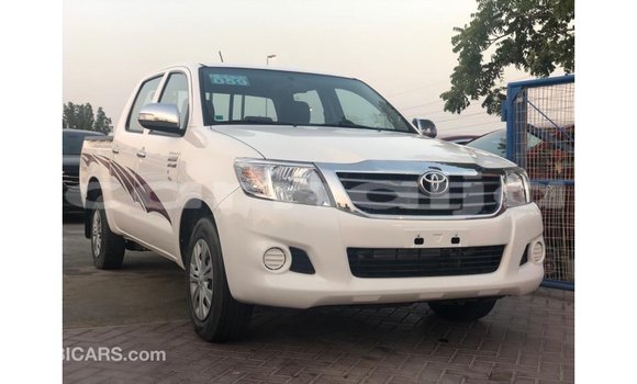Buy Import Toyota Hilux White Car in Import - Dubai in Abia State Buy Import Toyota Hilux White Car in Import - Dubai in Abia State