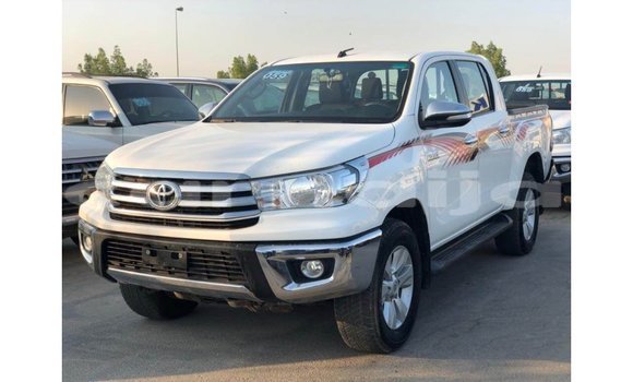 Buy Import Toyota Hilux White Car in Import - Dubai in Abia State Buy Import Toyota Hilux White Car in Import - Dubai in Abia State