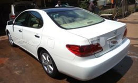 Acheter Occasion Voiture Lexus ES Blanc à Lagos, État de Lagos Acheter Occasion Voiture Lexus ES Blanc à Lagos, État de Lagos