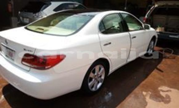 Acheter Occasion Voiture Lexus ES Blanc à Lagos, État de Lagos Acheter Occasion Voiture Lexus ES Blanc à Lagos, État de Lagos