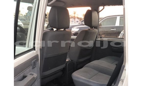 Buy Import Toyota Land Cruiser White Car in Import - Dubai in Abia State Buy Import Toyota Land Cruiser White Car in Import - Dubai in Abia State