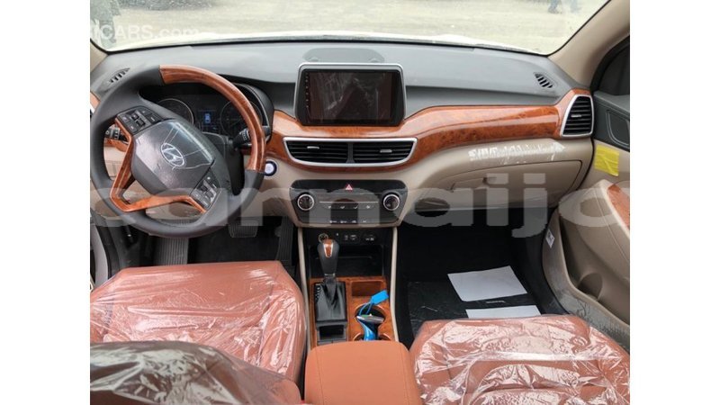 Big with watermark hyundai tucson abia state import dubai 10581