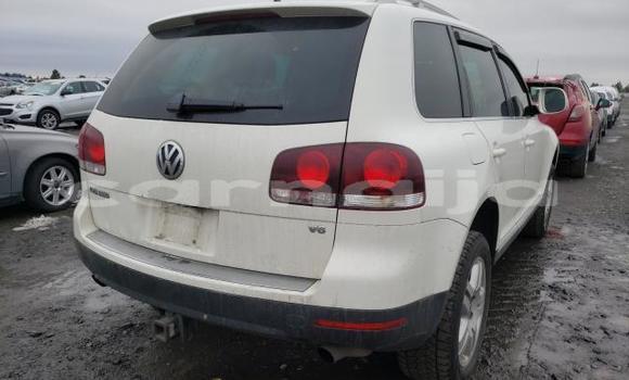 Acheter Neuf Voiture Volkswagen Touareg Blanc à Badagry, État de Lagos Acheter Neuf Voiture Volkswagen Touareg Blanc à Badagry, État de Lagos