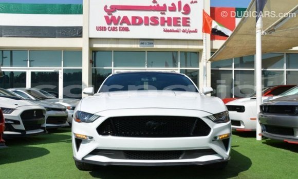 Buy Import Ford Mustang White Car in Import - Dubai in Abia State Buy Import Ford Mustang White Car in Import - Dubai in Abia State