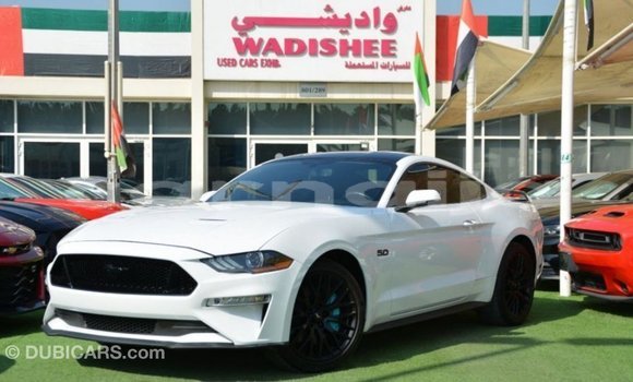 Buy Import Ford Mustang White Car in Import - Dubai in Abia State Buy Import Ford Mustang White Car in Import - Dubai in Abia State