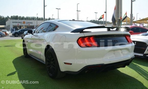 Buy Import Ford Mustang White Car in Import - Dubai in Abia State Buy Import Ford Mustang White Car in Import - Dubai in Abia State