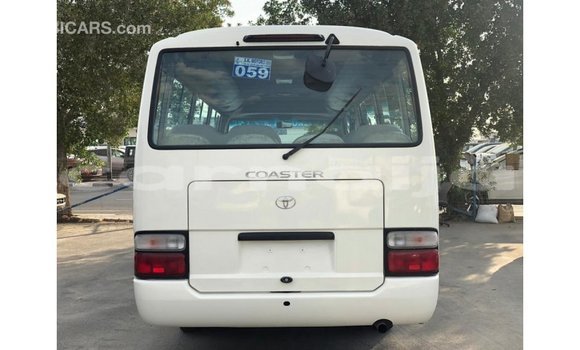Buy Import Toyota Coaster White Car in Import - Dubai in Abia State Buy Import Toyota Coaster White Car in Import - Dubai in Abia State