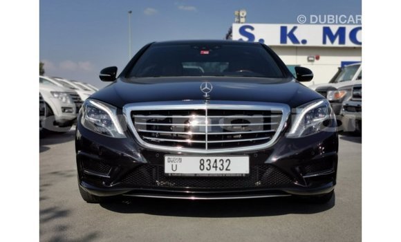 Acheter Import Utilitaire Mercedes‒Benz 1117 Noir à Import - Dubai, État d'Abia Acheter Import Utilitaire Mercedes‒Benz 1117 Noir à Import - Dubai, État d'Abia