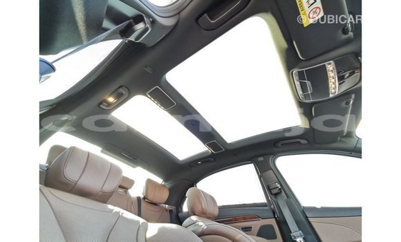 Acheter Import Utilitaire Mercedes‒Benz 1117 Noir à Import - Dubai, État d'Abia Acheter Import Utilitaire Mercedes‒Benz 1117 Noir à Import - Dubai, État d'Abia