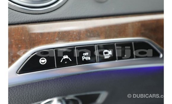 Buy Import Mercedes‒Benz 1117 Black Truck in Import - Dubai in Abia State Buy Import Mercedes‒Benz 1117 Black Truck in Import - Dubai in Abia State