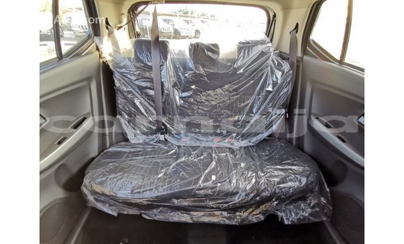 Buy Import Toyota HiAce Other Truck in Import - Dubai in Abia State Buy Import Toyota HiAce Other Truck in Import - Dubai in Abia State