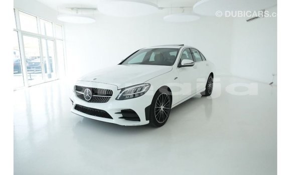 Buy Import Mercedes‒Benz 1117 White Truck in Import - Dubai in Abia State Buy Import Mercedes‒Benz 1117 White Truck in Import - Dubai in Abia State