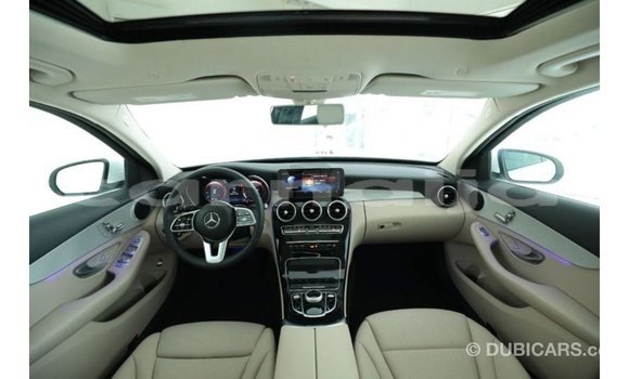 Buy Import Mercedes‒Benz 1117 White Truck in Import - Dubai in Abia State Buy Import Mercedes‒Benz 1117 White Truck in Import - Dubai in Abia State