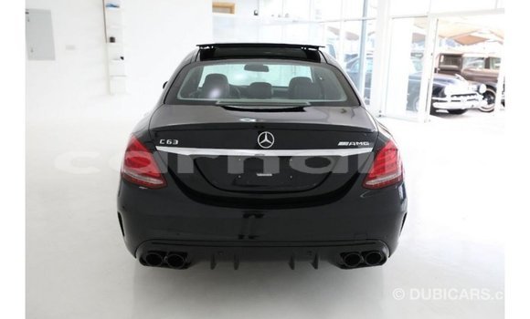 Buy Import Mercedes‒Benz 1117 Black Truck in Import - Dubai in Abia State Buy Import Mercedes‒Benz 1117 Black Truck in Import - Dubai in Abia State