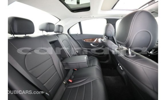 Buy Import Mercedes‒Benz 1117 Black Truck in Import - Dubai in Abia State Buy Import Mercedes‒Benz 1117 Black Truck in Import - Dubai in Abia State