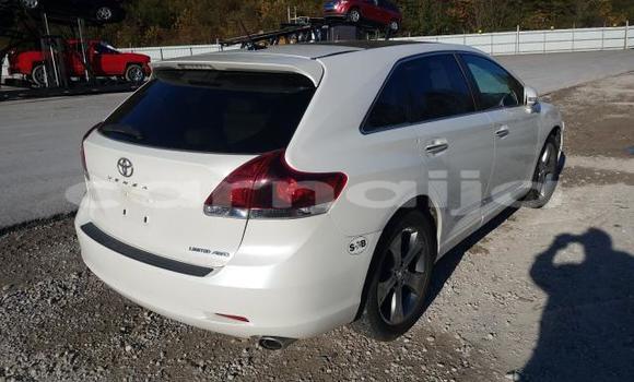 Acheter Neuf Voiture Toyota Venza Blanc à Ilesa, État d'Osun