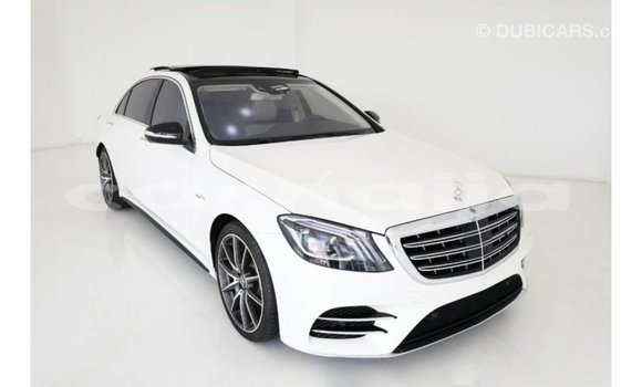 Buy Import Mercedes‒Benz 1117 White Truck in Import - Dubai in Abia State Buy Import Mercedes‒Benz 1117 White Truck in Import - Dubai in Abia State