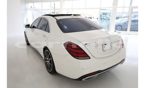 Buy Import Mercedes‒Benz 1117 White Truck in Import - Dubai in Abia State Buy Import Mercedes‒Benz 1117 White Truck in Import - Dubai in Abia State
