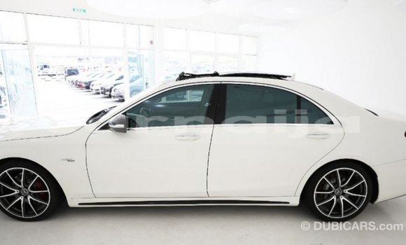 Buy Import Mercedes‒Benz 1117 White Truck in Import - Dubai in Abia State Buy Import Mercedes‒Benz 1117 White Truck in Import - Dubai in Abia State