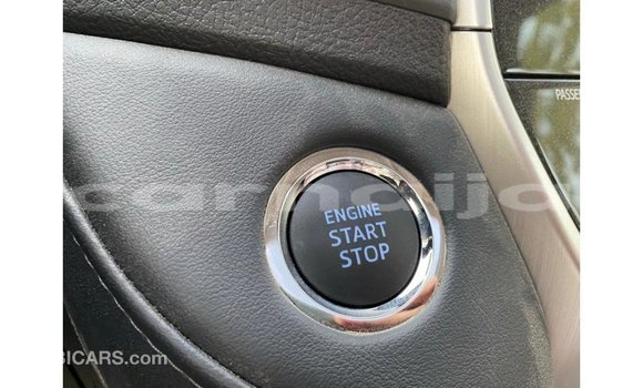 Acheter Import Voiture Toyota Land Cruiser Blanc à Import - Dubai, État d'Abia Acheter Import Voiture Toyota Land Cruiser Blanc à Import - Dubai, État d'Abia