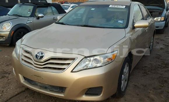 Acheter Occasion Voiture Toyota Camry Beige à Abuja, État de Lagos