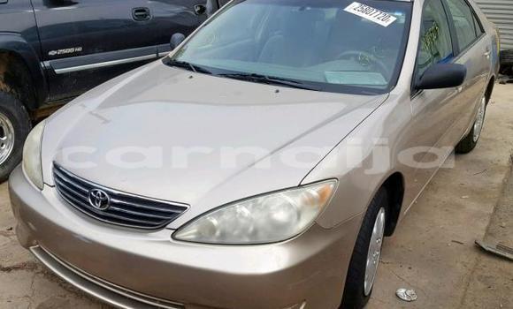 Acheter Occasion Voiture Toyota Camry Beige à Lagos, État de Lagos