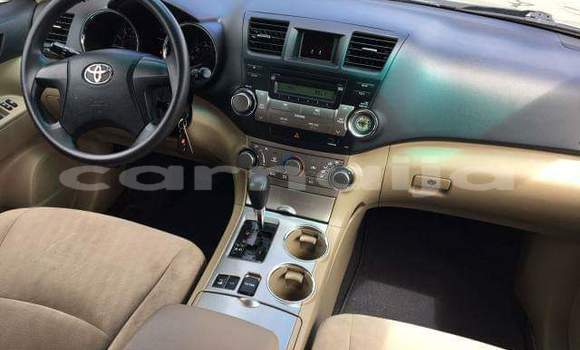 Acheter Import Voiture Toyota Highlander Noir à Katsina, Katsina Acheter Import Voiture Toyota Highlander Noir à Katsina, Katsina