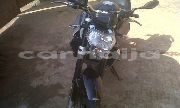 Buy New Aprilia Shiver Black Bike in Enugu in Enugu State Buy New Aprilia Shiver Black Bike in Enugu in Enugu State