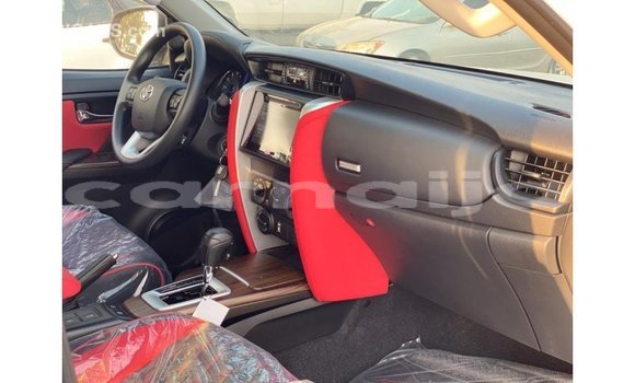 Buy Import Toyota Fortuner White Car in Import - Dubai in Abia State Buy Import Toyota Fortuner White Car in Import - Dubai in Abia State