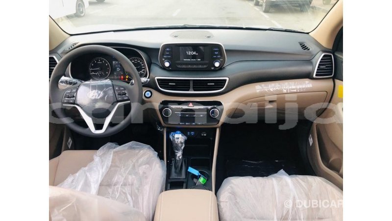 Big with watermark hyundai tucson abia state import dubai 10807