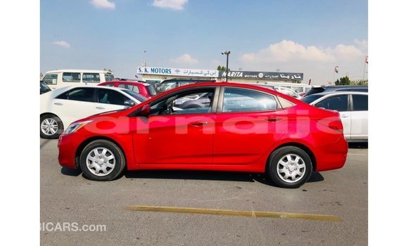 Acheter Import Voiture Hyundai Accent Rouge à Import - Dubai, État d'Abia Acheter Import Voiture Hyundai Accent Rouge à Import - Dubai, État d'Abia