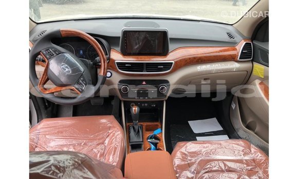 Buy Import Hyundai Tucson White Car in Import - Dubai in Abia State Buy Import Hyundai Tucson White Car in Import - Dubai in Abia State