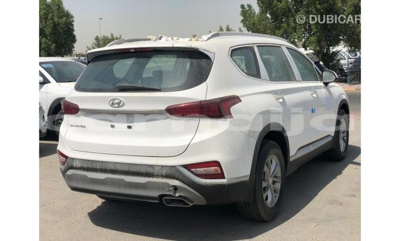 Acheter Import Voiture Hyundai Santa Fe Blanc à Import - Dubai, État d'Abia Acheter Import Voiture Hyundai Santa Fe Blanc à Import - Dubai, État d'Abia