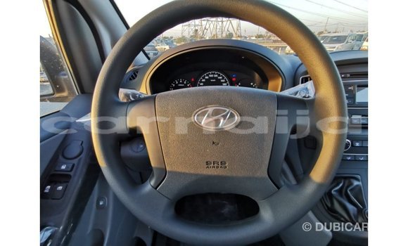 Buy Import Hyundai Accent White Car in Import - Dubai in Abia State Buy Import Hyundai Accent White Car in Import - Dubai in Abia State