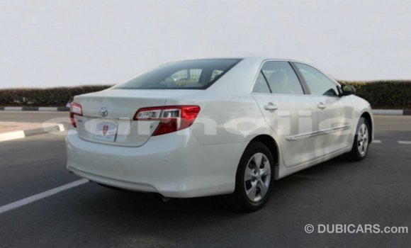 Buy Import Toyota Camry White Car in Import - Dubai in Abia State Buy Import Toyota Camry White Car in Import - Dubai in Abia State