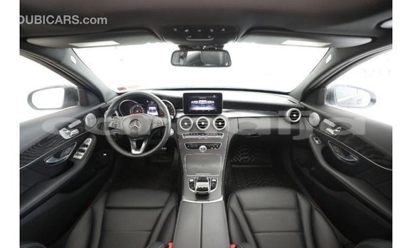 Buy Import Mercedes‒Benz 1117 Black Truck in Import - Dubai in Abia State Buy Import Mercedes‒Benz 1117 Black Truck in Import - Dubai in Abia State