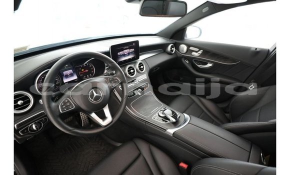 Buy Import Mercedes‒Benz 1117 Black Truck in Import - Dubai in Abia State Buy Import Mercedes‒Benz 1117 Black Truck in Import - Dubai in Abia State