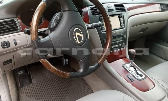 Buy New Lexus ES 300 Silver Car in Ikeja in Lagos State Buy New Lexus ES 300 Silver Car in Ikeja in Lagos State