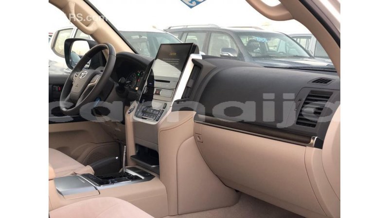 Big with watermark toyota land cruiser abia state import dubai 10870